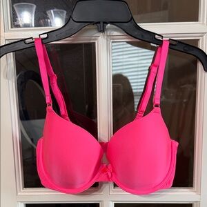 VICTORIA'S SECRET Hot Pink Demi Bra Size 34D